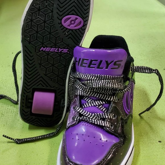 Heelys Motion Plus (Size 2 Youth) - Picture 2 of 14
